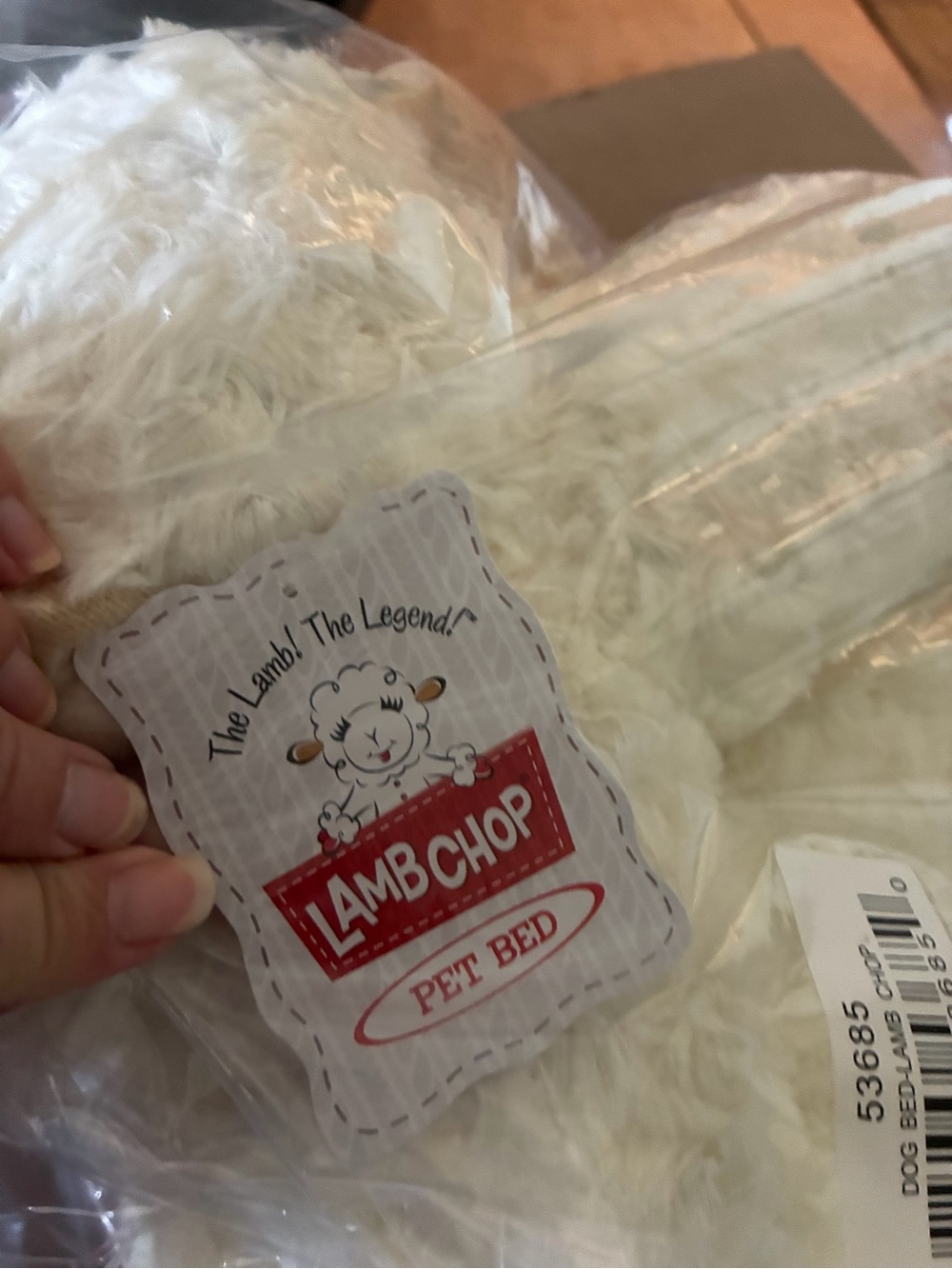 Lamb Chop Plush Pet Bed new with tags in plastic wrap - Picture 3 of 10